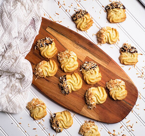 Coconut Lime Piped Shortbread